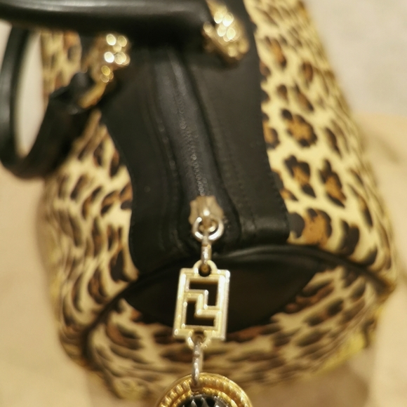 Versache boston - Picture 6 of 9